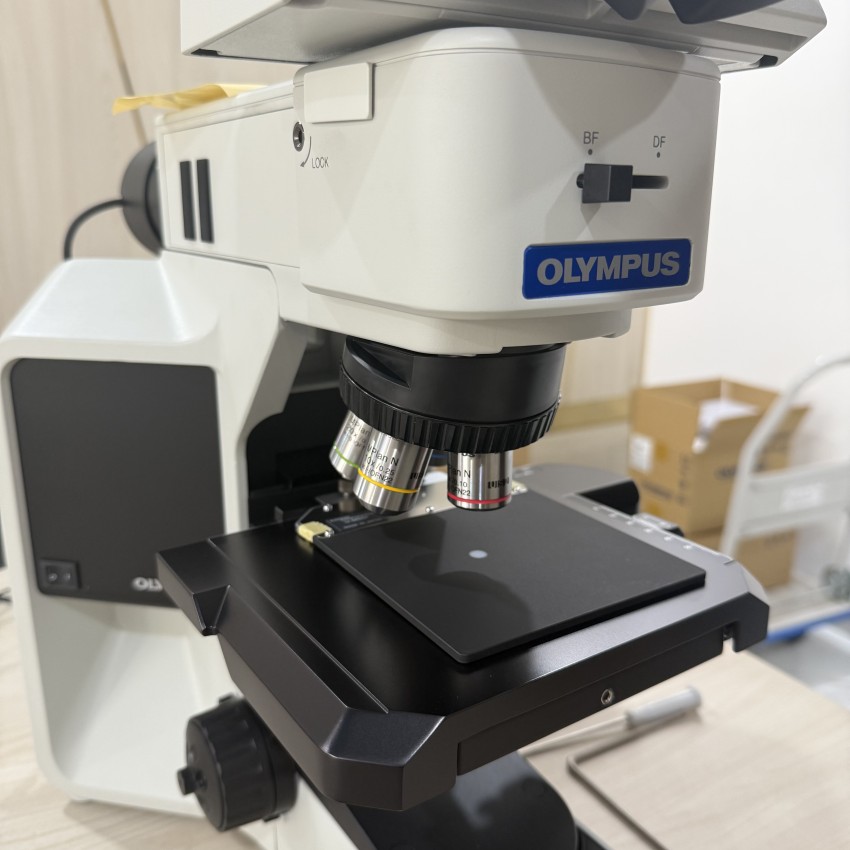 Kính hiển vi soi nổi OLYMPUS BX53M 1